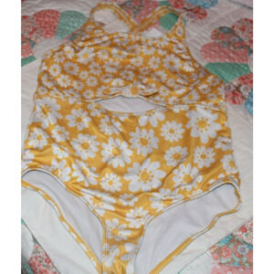 WONDER 1 PIECE NATION SWIMSUIT-SIZE 14/16